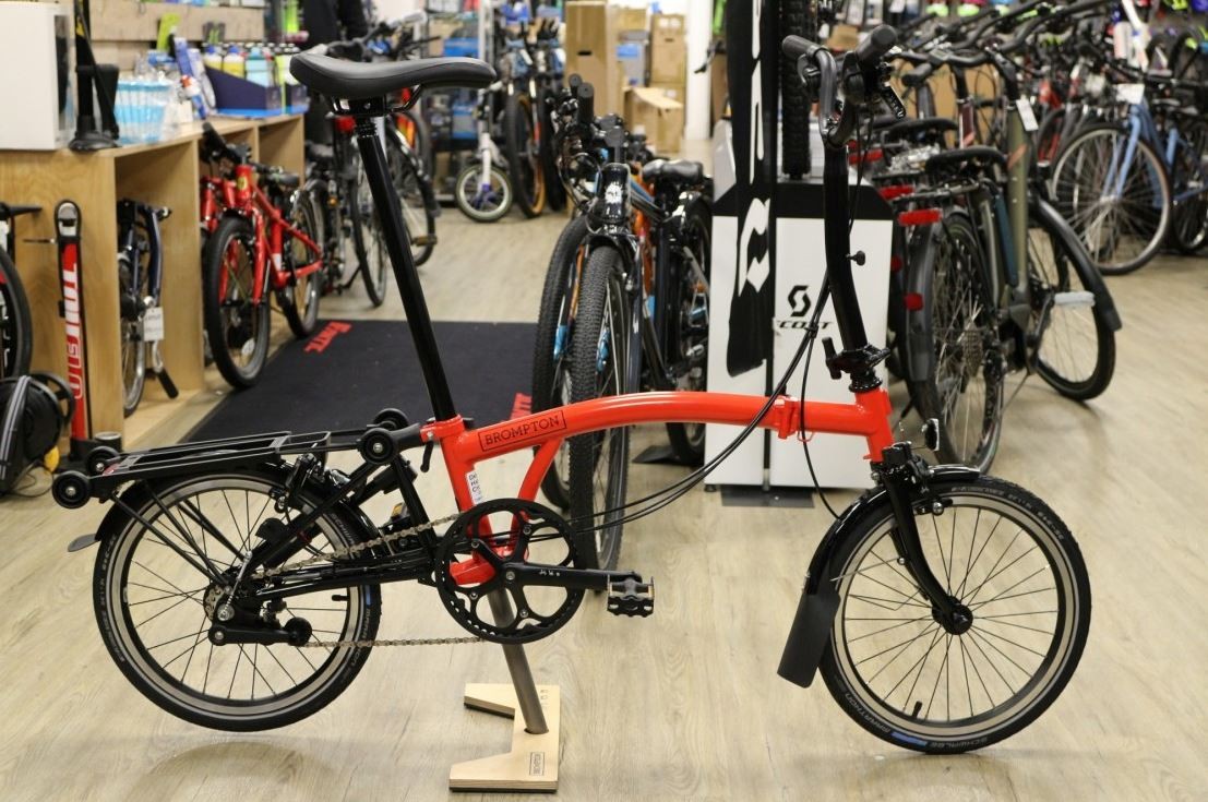 m6l black brompton