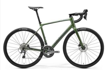 Merida Scultura Endurance 300 Alloy in Green Silver 2025 Road Bike Merida Scultura Endurance 300 Alloy in Green Silver 2025 Road Bike Road Bike