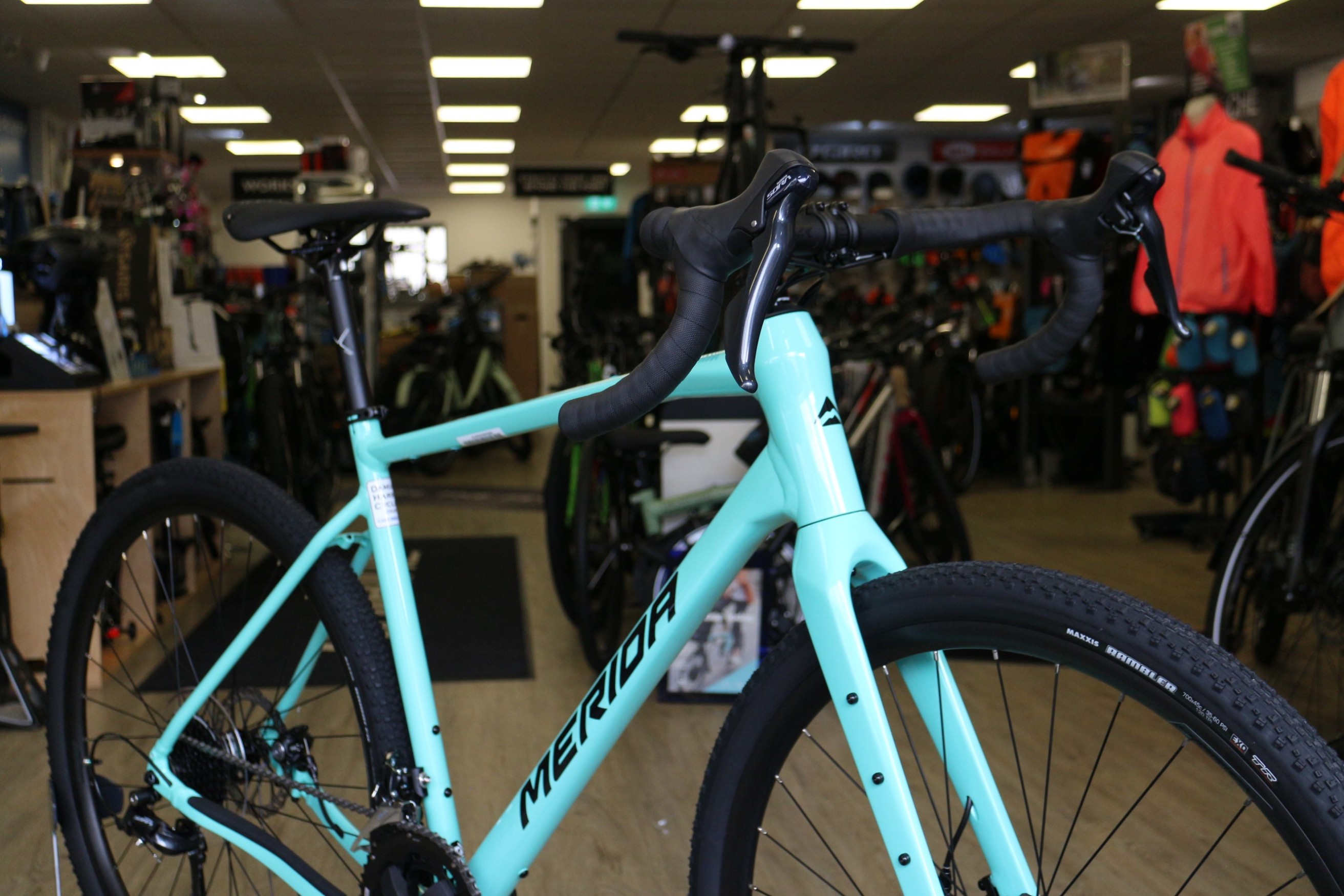 Merida Silex 200 2024 Road Bike | Damian Harris Cycles | E-bike specialist,  Cardiff UK