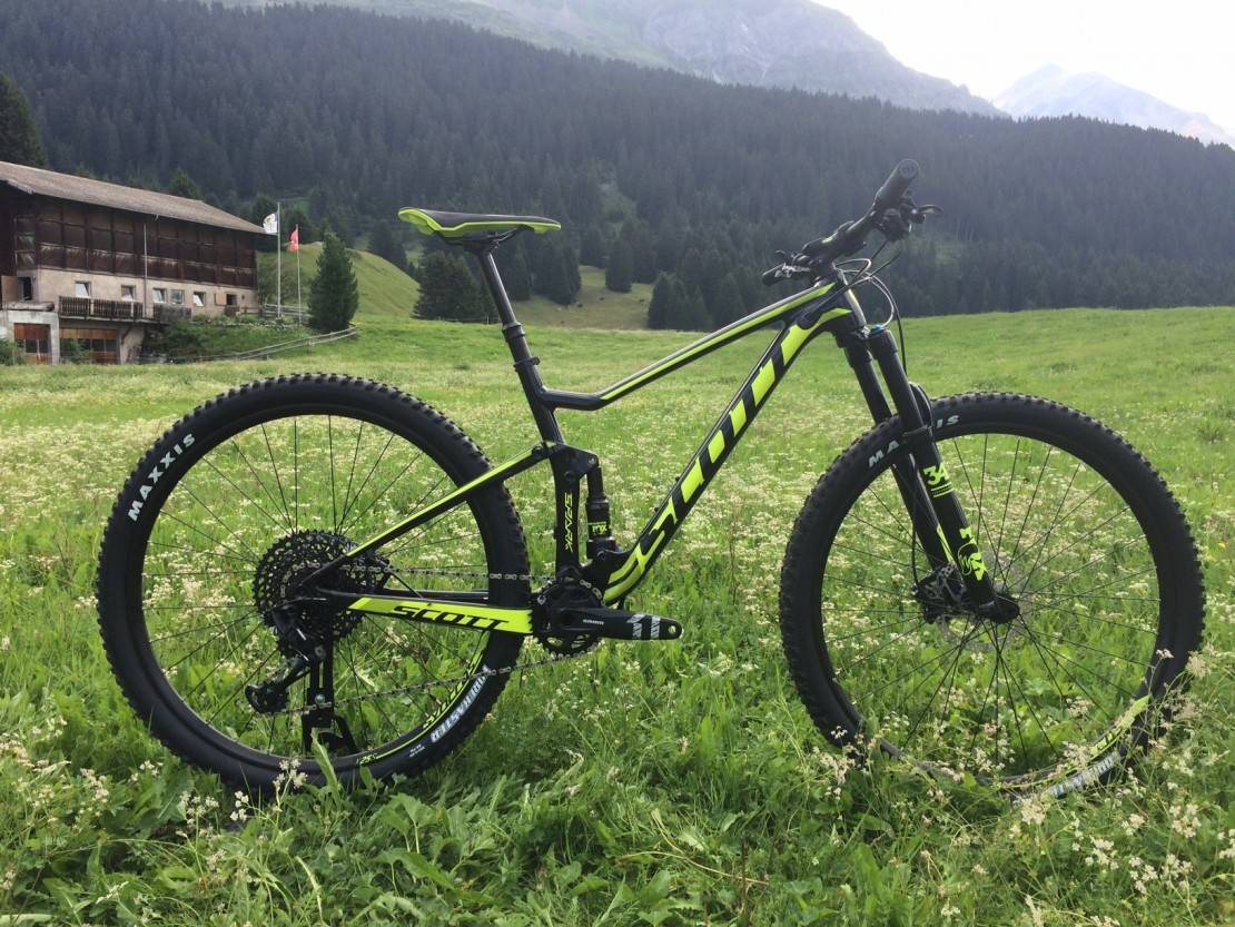 scott mountain bike green and black